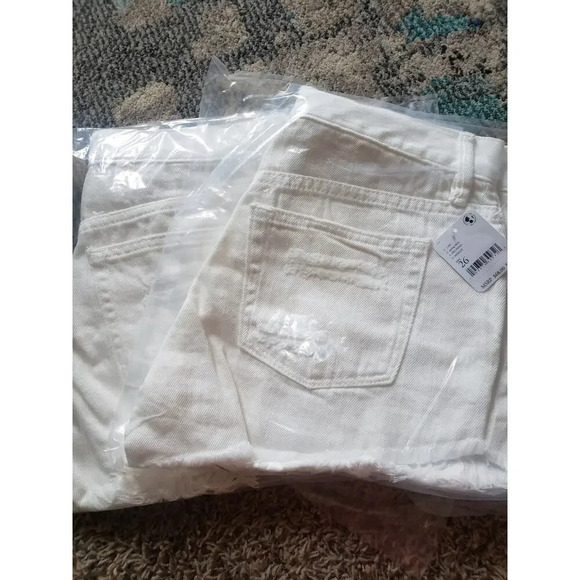Free People Loving Good Vibrations Shorts NWT - Picture 3 of 3